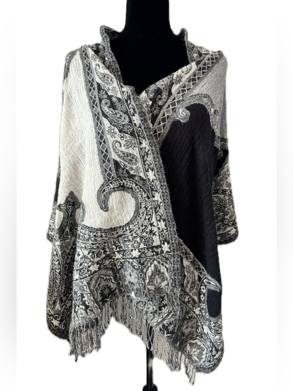 Lucky Brand Black Gray Paisley Fringe Knit Wrap Scarf Wool Blend